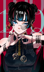  absurdres belt black_belt black_dress black_hair black_nails blue_eyes blue_hair bracelet chinese_clothes closed_mouth commentary double_bun dress ear_piercing earrings eyelashes female hair_bun hair_ornament hairpin hand_gesture hand_tattoo hands_up highres hiyaori_(hiyahiyaval) jewelry looking_at_viewer monocle multicolored_hair nail_polish original piercing red_background red_hair round_eyewear sleeveless sleeveless_dress smile solo streaked_hair symbol-shaped_pupils tattoo tsurime upper_body 