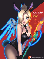  alternate_costume animal_ears backlighting bare_shoulders bent_over between_breasts black_background black_leotard black_necktie blonde_hair blue_eyes blue_wings breasts carrot carrot_on_stick character_name cleavage commentary cowboy_shot dejan_mihaljevic detached_collar diagonal_stripes earrings emblem english_commentary eyeliner eyeshadow fake_animal_ears female glowing glowing_wings hair_over_one_eye high_ponytail highres holding holding_staff jewelry leaning_forward leotard looking_at_viewer makeup mechanical_wings medium_breasts medium_hair mercy_(overwatch) necktie necktie_between_breasts overwatch overwatch_1 pantyhose parted_lips patreon_logo photoshop_(medium) pink_lips playboy_bunny rabbit_ears rabbit_tail red_background smile solo staff striped striped_background stud_earrings tail watermark web_address wings wrist_cuffs 