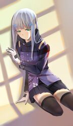  absurdres blush commentary female girls&#039;_frontline gloves green_eyes grey_hair hair_ornament highres hk416_(girls&#039;_frontline) long_hair looking_at_viewer skirt solo thighhighs very_long_hair x_hair_ornament yft000 