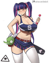  artist_logo bare_shoulders belt blunt_bangs breasts candy chainsaw cheerleader chuck_(psg) cleavage collarbone commentary cosplay crop_top donburi_(donburikazoku) female food hair_ornament hair_scrunchie highres holding holding_candy holding_chainsaw holding_food holding_lollipop juliet_starling juliet_starling_(cosplay) large_breasts lollipop lollipop_chainsaw long_hair looking_to_the_side midriff miniskirt multicolored_hair navel one_eye_closed panty_&amp;_stocking_with_garterbelt patreon_logo patreon_username pink_hair pink_scrunchie pleated_skirt red_belt scrunchie simple_background skirt solo stocking_(psg) thighhighs thighs twintails two-tone_hair web_address white_background 