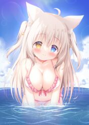  ahoge animal_ear_fluff animal_ears bikini blue_eyes blue_sky blush breasts brown_hair cat_ears cleavage closed_mouth cloud commentary_request day female frilled_bikini frills front-tie_bikini_top front-tie_top head_tilt heterochromia highres horizon indie_virtual_youtuber large_breasts leaning_forward long_hair navel ocean outdoors renew_vivi shio_(vtuber) side-tie_bikini_bottom sky smile solo swimsuit two_side_up very_long_hair virtual_youtuber water white_bikini yellow_eyes 