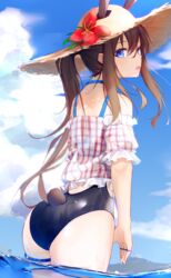  absurdres amiya_(arknights) animal_ears arknights ass bare_shoulders black_one-piece_swimsuit blue_collar blue_eyes blue_sky brown_hair brown_hat cloud cloudy_sky collar competition_swimsuit cowboy_shot day ears_through_headwear extra_ears female flower from_behind hat highres jewelry kotoha_(kotoha65) looking_at_viewer looking_back multiple_rings neck_ring ocean off-shoulder_shirt off_shoulder one-piece_swimsuit open_mouth outdoors rabbit_ears rabbit_girl rabbit_tail ring shirt sidelocks sky solo straw_hat summer swimsuit tail tail_through_clothes wading water wet white_shirt 