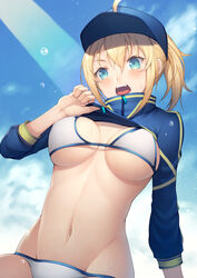  ahoge aqua_eyes artoria_pendragon_(all) banned_artist baseball_cap bikini blue_headwear blue_sky blush breasts commentary_request day fate/grand_order fate_(series) female hat kyoeiki light_rays long_sleeves medium_breasts mysterious_heroine_xx_(foreigner) navel open_mouth outdoors short_hair short_ponytail shrug_(clothing) sidelocks sky solo stomach sunbeam sunlight swimsuit underboob upper_body upper_teeth water_drop white_bikini zipper_pull_tab 