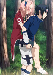  1boy absurdres bad_id bad_pixiv_id bandaged_foot bandages bike_shorts black_eyes black_hair black_shorts blue_headband blue_shirt blurry blurry_background carrying closed_mouth day dress female forest from_behind green_eyes hand_on_another&#039;s_shoulder headband highres long_hair naruto naruto_(series) nature niku_(ni23ku) piggyback pink_hair red_dress sakura_haruno shirt short_hair short_sleeves shorts side_slit smile sprain twitter_username uchiha_sasuke walking white_shorts 