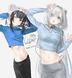  2girls ahoge alternate_costume animal_ears arknights arm_up artist_name aurora_(arknights) bear_ears bear_girl bear_hair_ornament black_hair black_hairband black_pants black_pantyhose blue_eyes blue_hair blue_shirt breasts brown_eyes closed_mouth commentary cowboy_shot cropped_shirt dated dot_nose eyes_visible_through_hair gradient_hair grey_background grey_hair grey_pants grey_shorts hair_intakes hair_ornament hair_over_one_eye hair_ribbon hairband hairclip hand_up la_pluma_(arknights) lal!role light_blush long_hair long_sleeves looking_at_viewer medium_breasts medium_hair midriff multicolored_hair multiple_girls navel official_artist_extra one_eye_closed one_side_up open_mouth pants pantyhose ribbon shirt short_shorts shorts signature simple_background small_breasts smile stomach sweatpants tail two-tone_hair untranslatable_commentary v very_long_hair watermark weibo_username weibo_watermark white_background white_ribbon yoga_pants 