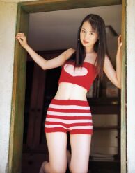  akiyama_rina photo shorts striped tubetop 