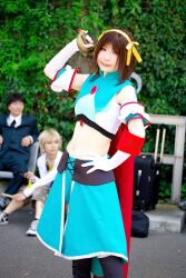  armband cape cosplay hair_ribbon hair_ribbons halter_top halterneck highres leggings midriff ousawa_karin photo ribbon suzumiya_haruhi suzumiya_haruhi_no_tomadoi suzumiya_haruhi_no_yuuutsu sword weapon 