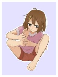  ahoge andreypavlow bare_legs barefoot blue_background border brown_eyes brown_hair closed_mouth feet female foot_focus hair_ornament hairclip hand_on_own_foot highres hirasawa_yui k-on! legs looking_at_viewer medium_hair outline pink_shirt red_shorts shirt shorts simple_background sitting smile soles solo toenails toes white_border white_outline 