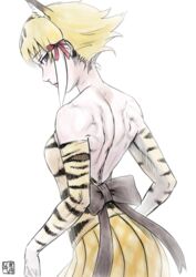  alternate_costume animal_ears animal_print back back_bow backless_outfit bad_id bad_pixiv_id bare_shoulders black_hair blonde_hair bow cat_ears closed_mouth commentary_request elbow_gloves extra_ears female from_side gloves hairbow highres kemono_friends kishida_shiki lips looking_at_viewer multicolored_hair neck no_tail plaid plaid_skirt print_gloves purple_eyes short_hair short_hair_with_long_locks shoulder_blades sidelocks sideways_glance skirt smilodon_(kemono_friends) solo strapless tiger_print toned upper_body white_hair 