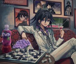  1boy :d black_cape black_hair black_headwear cape checkered_clothes checkered_floor checkered_neckerchief checkered_scarf cocktail_glass collared_shirt commentary_request couch cup danganronpa_(series) danganronpa_10th_anniversary_costume danganronpa_v3:_killing_harmony dice_members_(danganronpa) drinking_glass fanta flipped_hair flower grey_jacket grey_pants hair_between_eyes highres holding indoors jacket long_sleeves looking_at_viewer male_focus medium_hair neckerchief nemari_(nemaru_0907) official_alternate_costume oma_kokichi open_mouth pants purple_eyes purple_hair purple_shirt scarf shirt sitting smile solo teeth upper_teeth_only 