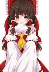  ascot bow brown_eyes brown_hair collared_shirt commentary_request detached_sleeves female frilled_bow frilled_shirt_collar frills hair_tubes hairbow hakurei_reimu half_updo highres long_hair partial_commentary red_bow red_shirt red_skirt ribbon-trimmed_sleeves ribbon_trim sakura_mochi_(kanade-8961-uriuri) shirt sidelocks skirt skirt_set sleeveless sleeveless_shirt solo touhou white_background wide_sleeves yellow_ascot 