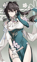  aqua_eyes asymmetrical_gloves black_hair bow breasts collar commentary_request curly_sidelocks dress earrings female floral_print folded_fan folding_fan fukafuka_ekaki gem gloves hair_between_eyes hair_ornament hand_fan hand_up highres honkai:_star_rail honkai_(series) jewelry long_hair medium_breasts multicolored_hair off_shoulder official_alternate_costume ruan_mei_(honkai:_star_rail) ruan_mei_(plumblossom_letter)_(honkai:_star_rail) signature single_earring streaked_hair thigh_strap two-tone_dress uneven_gloves 