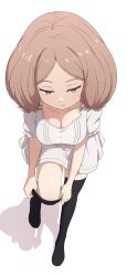  absurdres adjusting_clothes adjusting_legwear black_thighhighs blush breasts brown_eyes brown_hair cleavage commentary dress edel_(sousou_no_frieren) female highres large_breasts long_hair looking_down medium_breasts na-suke short_sleeves simple_background solo sousou_no_frieren thighhighs white_background white_dress 
