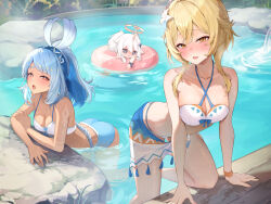  3girls @_@ absurdres bare_shoulders blonde_hair blue_hair blue_hairband blush breasts commentary criss-cross_straps dark_skin flower genshin_impact hair_between_eyes hair_flower hair_ornament hairband half-closed_eyes halo highres long_hair looking_at_viewer lumine_(genshin_impact) lumine_(hot_springs)_(genshin_impact) medium_breasts midriff mualani_(genshin_impact) multiple_girls official_alternate_costume onsen paimon_(genshin_impact) paimon_(hot_springs)_(genshin_impact) pi_tayuko red_eyes same-sex_bathing shared_bathing short_hair_with_long_locks sidelocks swimsuit symbol-only_commentary white_flower white_hair yellow_eyes 