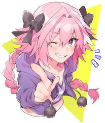  1boy astolfo_(fate) astolfo_(memories_at_trifas)_(fate) black_bow bow commentary_request crop_top cropped_torso fate/apocrypha fate_(series) grin hairbow highres hood hood_down hooded_jacket index_finger_raised jacket long_braid long_hair looking_at_viewer male_focus manami_(fearfac666) multicolored_eyes multicolored_hair navel notice_lines oerba_yun_fang official_alternate_costume one_eye_closed otoko_no_ko pink_hair pointing pointing_at_viewer purple_jacket purple_shirt shirt skin_fang smile solo streaked_hair striped_clothes striped_shirt teeth upper_body very_long_hair 