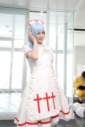  blue_hair cosplay highres kouno_tooru kouzuki_suzuka nurse nurse_uniform photo princess_princess 