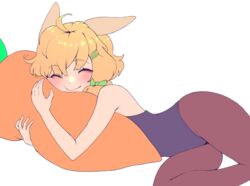  ahoge alternate_costume animal_ears arknights bare_shoulders black_leotard blush bow brown_pantyhose carrot-shaped_pillow closed_eyes closed_mouth commentary english_commentary female green_bow hairbow hugging_object kroos_(arknights) leotard lying on_side pantyhose playboy_bunny rabbit_ears sher_(imnotsher) simple_background smile solo unfinished white_background 