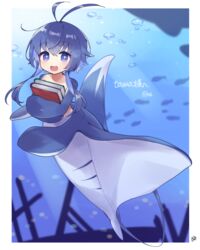  :3 antenna_hair blue_hair book border commission extra_arms female fish gills highres holding holding_book iruka_(tama) looking_at_viewer manta_ray_girl monster_girl nukawo ocean original purple_eyes school_of_fish second-party_source sidelocks signature skeb_commission smile solo swimming taur underwater white_border 