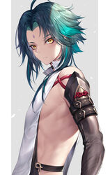  1boy abs ahoge armor facial_mark forehead_mark genshin_impact green_hair grey_background highres male_focus multicolored_hair muscular muscular_male nasaniliu shoulder_armor solo topless_male white_background xiao_(genshin_impact) yellow_eyes 