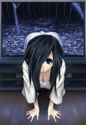  :o ajino_(sakanahen) all_fours black_eyes black_hair breasts commentary_request downblouse female hair_over_one_eye hanging_breasts long_hair looking_at_viewer solo television the_ring through_medium through_screen well wooden_floor yamamura_sadako 