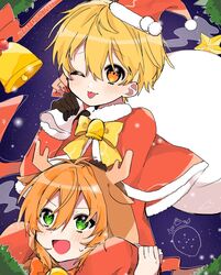  2boys animal_costume antlers blonde_hair blush carrying christmas costume embarrassed green_eyes hat highres horns hosizora_(sparetime) jel_(stpri) looking_at_another looking_at_viewer male_focus multiple_boys oerba_yun_fang one_eye_closed open_mouth orange_hair piggyback protected_link reindeer_antlers reindeer_costume root_(stpri) santa_costume santa_hat short_hair strawberry_prince utaite yellow_eyes 