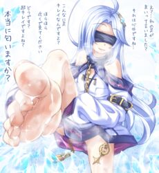  ahoge arm_belt bare_legs bare_shoulders barefoot belt black_belt blindfold blue_hair chains collar commentary_request detached_sleeves dress dripping facing_viewer feet female foot_focus foot_out_of_frame foot_up hair_ornament highres huge_ahoge ice icicle kyuutou_(kyuutouryuu) light_blue_hair lock long_hair metal_collar original parted_lips simple_background sleeves_past_fingers sleeves_past_wrists smile snowflake_hair_ornament soles solo steam toenails toes translated very_long_hair white_background white_dress 