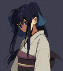  bad_id bad_pixiv_id black_hair blue_eyes bow chizuru_(rurouni_kenshin) dark female film_grain japanese_clothes kimono looking_down rurouni_kenshin sidelocks simple_background solo tani_(inat) 