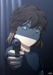  aiming aiming_at_viewer blue_shirt brown_hair closed_mouth female green_eyes gun haibara_ai hair_between_eyes handgun highres holding holding_weapon looking_at_viewer meitantei_conan shirt short_hair solo sooma4869 standing t-shirt weapon 