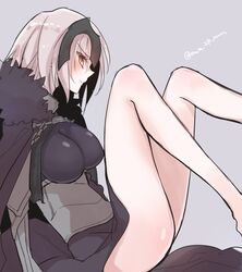  armor ass blue_background breasts cape commentary_request fate/grand_order fate_(series) female fur_trim grey_hair helmet jeanne_d&#039;arc_alter_(avenger)_(fate) jeanne_d&#039;arc_alter_(fate) large_breasts long_hair looking_at_viewer mom_29_mom simple_background smile solo yellow_eyes 