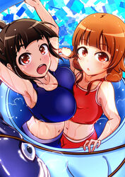  2girls :d archibald_(adahalt389zp) asymmetrical_docking breast_press breasts brown_hair commentary_request fish futsuu_no_joshikousei_ga_locodol_yattemita highres hime_cut large_breasts long_hair midriff mikoze_yui multiple_girls navel nazukari_mirai open_mouth photoshop_(medium) red_eyes short_hair smile sports_bra steam sweat wet 