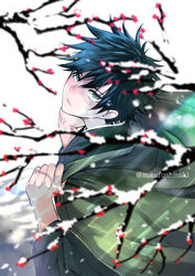  1boy black_hair closed_mouth commentary_request fushiguro_megumi green_eyes hair_between_eyes japanese_clothes jujutsu_kaisen kimono long_sleeves male_focus outdoors short_hair snow solo spiked_hair twitter_username wide_sleeves winter winter_clothes youjo_(kurukuru9696) 