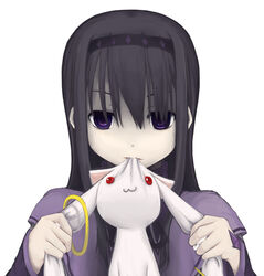  :3 akemi_homura black_hair eating empty_eyes flat_gaze frown hairband kyuubee kyuubee long_hair magical_girl mahou_shoujo_madoka_magica purple_eyes simple_background 