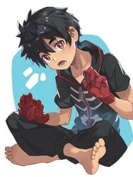  1boy barefoot black_hair black_pants crossed_legs feet gloves hair_between_eyes hands kemono_jihen kusaka_kabane lolicon looking_at_viewer male_focus pants red_eyes red_gloves ryuou_oohashi short_hair short_sleeves sitting soles solo teeth toes 