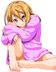  bare_shoulders barefoot blonde_hair brown_eyes brown_hair commentary_request extra feet female grin hugging_own_legs k-on! long_hair looking_at_viewer naked_sweater ribbed_sweater shinama simple_background smile solo sweater tachibana_himeko white_background 