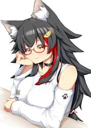  absurdres animal_ear_fluff animal_ears bare_shoulders black_choker black_hair breasts choker commentary detached_sleeves female glasses hair_ornament hairclip head_rest highres hololive large_breasts long_hair looking_at_viewer multicolored_hair official_alternate_costume ookami_mio ookami_mio_(casual) psychopath_idiot red-framed_eyewear red_hair semi-rimless_eyewear simple_background smile solo streaked_hair two-tone_hair under-rim_eyewear upper_body virtual_youtuber white_background wolf_ears wolf_girl yellow_eyes 