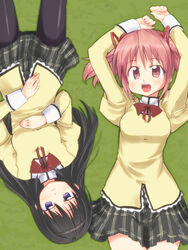  2girls akemi_homura aoyagi_kakerugeki black_hair commentary_request from_above kaname_madoka long_hair mahou_shoujo_madoka_magica mahou_shoujo_madoka_magica_(anime) mitakihara_school_uniform multiple_girls pantyhose pink_eyes pink_hair purple_eyes school_uniform short_hair twintails 