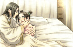  1boy bandages bed black_hair blush commentary_request couple ei_sei_(kingdom) female green_eyes ki_(pixiv239687) kingdom_(series) kou_(kingdom) long_hair looking_at_another manly pillow straight 