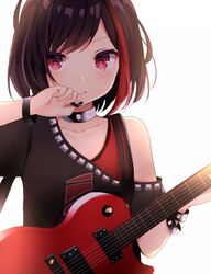  &gt;:) bang_dream! bare_shoulders black_collar black_hair black_shirt closed_mouth collar collarbone commentary_request electric_guitar female guitar highres holding holding_instrument holding_plectrum instrument komomo_(ptkrx) mitake_ran multicolored_hair off_shoulder plectrum red_eyes red_hair shirt simple_background smile solo streaked_hair studded_bracelet studded_collar upper_body v-shaped_eyebrows white_background 