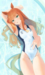  animal_ears arm_behind_head armpits blunt_bangs blush breasts collarbone commentary_request competition_swimsuit covered_navel ear_covers female green_eyes hair_ornament hairband highres horse_ears horse_girl horse_tail long_hair looking_at_viewer ningen_gokko one-piece_swimsuit orange_hair school_swimsuit silence_suzuka_(umamusume) solo swimsuit tail umamusume very_long_hair water 