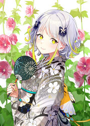  447_records absurdres almic blonde_hair blush female flower hand_fan highres japanese_clothes kimono looking_at_viewer looking_to_the_side multicolored_hair nail_polish oerba_yun_fang plant red_flower smile standing virtual_youtuber white_hair yellow_eyes yukata yuzuha_(vtuber) 