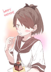  blush brown_eyes brown_hair brown_sailor_collar cake eating female food fork gradient_background hair_ribbon happy_birthday holding holding_fork holding_plate kantai_collection matsutani neck_ribbon plate ponytail ribbon sailor_collar school_uniform serafuku shikinami_(kancolle) short_sleeves simple_background solo upper_body 