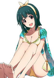  barefoot bikini blue_towel blush breasts cleavage collarbone feet female floral_print flower frilled_bikini frills green_hair hairband hibiscus idolmaster idolmaster_(classic) idolmaster_million_live! idolmaster_million_live!_theater_days knees_up large_breasts legs looking_at_viewer mistrail mole mole_under_mouth open_mouth otonashi_kotori print_towel red_eyes short_hair side-tie_bikini_bottom simple_background sitting smile soles solo swimsuit toenails toes towel white_background yellow_bikini yellow_hairband 