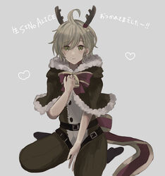  1boy akitama2727 animal_costume antenna_hair antler_ornament antlers belt black_legwear christmas closed_mouth green_eyes green_hair grey_background hair_between_eyes hand_on_own_chest heart highres hood hoodie horns looking_at_viewer male_focus pinocchio_(sinoalice) reindeer_antlers reindeer_costume ribbon seiza simple_background sinoalice sitting solo 