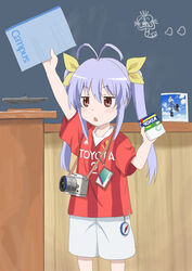  antenna_hair arm_up blush camera catchphrase chalkboard chestnut_mouth commentary_request company_name female hair_ribbon holding j._league lolicon long_hair mackro miyauchi_renge model nagoya_grampus non_non_biyori notebook nyanpassu~ open_mouth pun purple_hair red_eyes ribbon shirt shorts solo standing submarine triangle_mouth twintails watercraft 